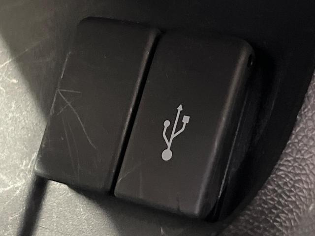 シャトル ハイブリッドＸ　ホンダセンシング　バックカメラ　衝突被害軽減システム　禁煙車　ハーフレザーシート　スマートキー　ＬＥＤヘッド　ビルトインＥＴＣ　車線逸脱警報　オートライト　デュアルエアコン　Ｂｌｕｅｔｏｏｔｈ　ＣＤ　ＤＶＤ再生（62枚目）