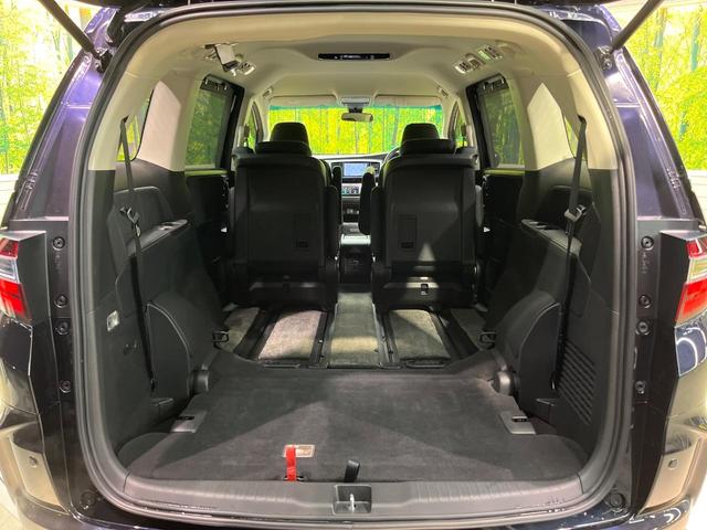 オデッセイハイブリッド ハイブリッドアブソルート・ホンダセンシングＥＸパック　純正ナビ　両側電動ドア　バックカメラ　衝突被害軽減システム　禁煙車　ハーフレザーシート　パワーシート　コーナーセンサー　スマートキー　ＬＥＤヘッド　ビルトインＥＴＣ　純正１７インチアルミ　車線逸脱警報（11枚目）