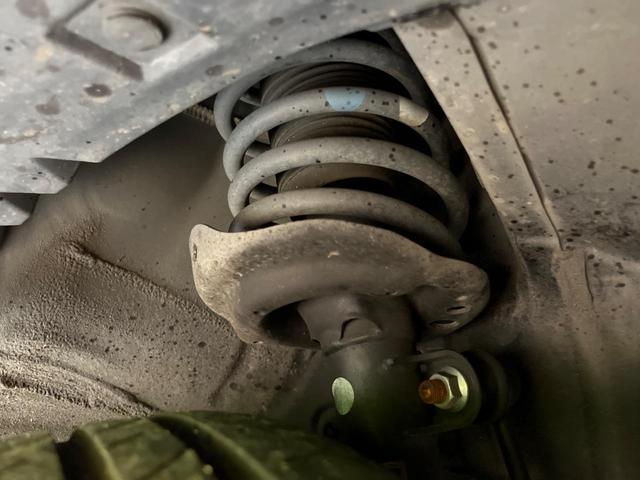 オデッセイハイブリッド ハイブリッドアブソルート・ホンダセンシングＥＸパック　純正ナビ　両側電動ドア　バックカメラ　衝突被害軽減システム　禁煙車　ハーフレザーシート　パワーシート　コーナーセンサー　スマートキー　ＬＥＤヘッド　ビルトインＥＴＣ　純正１７インチアルミ　車線逸脱警報（21枚目）