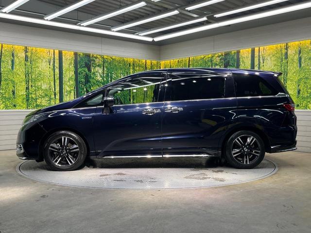 オデッセイハイブリッド ハイブリッドアブソルート・ホンダセンシングＥＸパック　純正ナビ　両側電動ドア　バックカメラ　衝突被害軽減システム　禁煙車　ハーフレザーシート　パワーシート　コーナーセンサー　スマートキー　ＬＥＤヘッド　ビルトインＥＴＣ　純正１７インチアルミ　車線逸脱警報（26枚目）