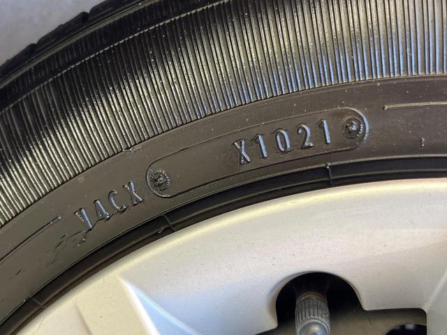 トール Ｘ　純正ナビ　電動スライドドア　バックカメラ　衝突被害軽減システム　禁煙車　コーナーセンサー　スマートキー　ＥＴＣ　オートハイビーム　車線逸脱警報　オートライト　Ｂｌｕｅｔｏｏｔｈ　ＣＤ　ＤＶＤ再生（32枚目）