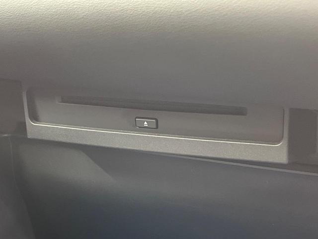 ノア Ｓ－Ｚ　１０型ナビ　両側電動ドア　バックカメラ　衝突被害軽減システム　レーダークルーズ　ハーフレザーシート　コーナーセンサー　スマートキー　ＬＥＤヘッド　ＥＴＣ２．０　純正１７インチアルミ　オートハイビーム（5枚目）