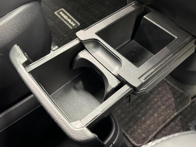 ノア Ｓ－Ｚ　１０型ナビ　両側電動ドア　バックカメラ　衝突被害軽減システム　レーダークルーズ　ハーフレザーシート　コーナーセンサー　スマートキー　ＬＥＤヘッド　ＥＴＣ２．０　純正１７インチアルミ　オートハイビーム（68枚目）