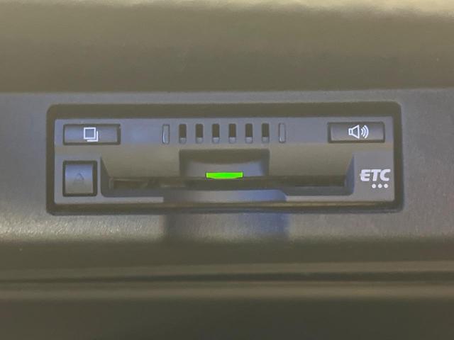 ハリアー プレミアム　バックカメラ　ＪＢＬサウンド　禁煙車　電動リアゲート　ハーフレザーシート　パワーシート　スマートキー　ＬＥＤヘッド　ＥＴＣ　クルコン　純正１８インチアルミ　オートハイビーム　オートライト（7枚目）