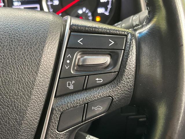 ヴェルファイア ２．５Ｚ　Ａエディション　ゴールデンアイズ　サンルーフ　両側電動ドア　後席モニター　バックカメラ　衝突被害軽減システム　レーダークルーズ　禁煙車　電動リアゲート　ハーフレザーシート　コーナーセンサー　スマートキー　ＨＩＤヘッド　ＥＴＣ２．０（70枚目）