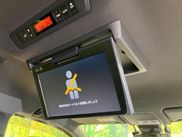 ヴォクシー ハイブリッドＺＳ　煌ＩＩ　両側電動ドア　後席モニター　バックカメラ　衝突被害軽減システム　禁煙車　ドラレコ　コーナーセンサー　スマートキー　ＬＥＤヘッド　ビルトインＥＴＣ　クルコン　純正１６インチアルミ　オートハイビーム（5枚目）