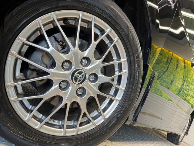 ヴォクシー ハイブリッドＺＳ　煌ＩＩ　両側電動ドア　後席モニター　バックカメラ　衝突被害軽減システム　禁煙車　ドラレコ　コーナーセンサー　スマートキー　ＬＥＤヘッド　ビルトインＥＴＣ　クルコン　純正１６インチアルミ　オートハイビーム（14枚目）