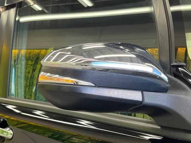 ヴォクシー ハイブリッドＺＳ　煌ＩＩ　両側電動ドア　後席モニター　バックカメラ　衝突被害軽減システム　禁煙車　ドラレコ　コーナーセンサー　スマートキー　ＬＥＤヘッド　ビルトインＥＴＣ　クルコン　純正１６インチアルミ　オートハイビーム（30枚目）