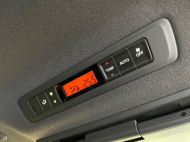 ヴォクシー ハイブリッドＺＳ　煌ＩＩ　両側電動ドア　後席モニター　バックカメラ　衝突被害軽減システム　禁煙車　ドラレコ　コーナーセンサー　スマートキー　ＬＥＤヘッド　ビルトインＥＴＣ　クルコン　純正１６インチアルミ　オートハイビーム（49枚目）