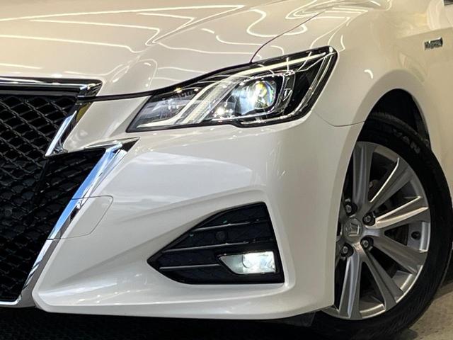 クラウンハイブリッド アスリートＳ　純正８型ナビ　バックカメラ　プリクラッシュセーフティ　レーダークルーズ　禁煙車　レザーシート　シートヒーター　シートエアコン　ドラレコ　コーナーセンサー　レーンキープ　スマートキー　ＬＥＤヘッドランプ（12枚目）