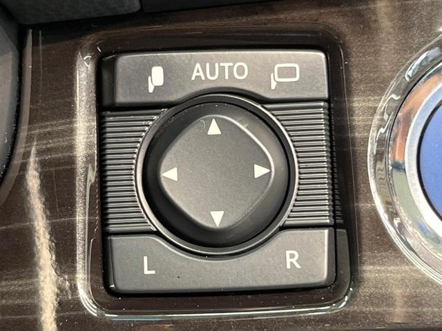 クラウンハイブリッド アスリートＳ　純正８型ナビ　バックカメラ　プリクラッシュセーフティ　レーダークルーズ　禁煙車　レザーシート　シートヒーター　シートエアコン　ドラレコ　コーナーセンサー　レーンキープ　スマートキー　ＬＥＤヘッドランプ（56枚目）