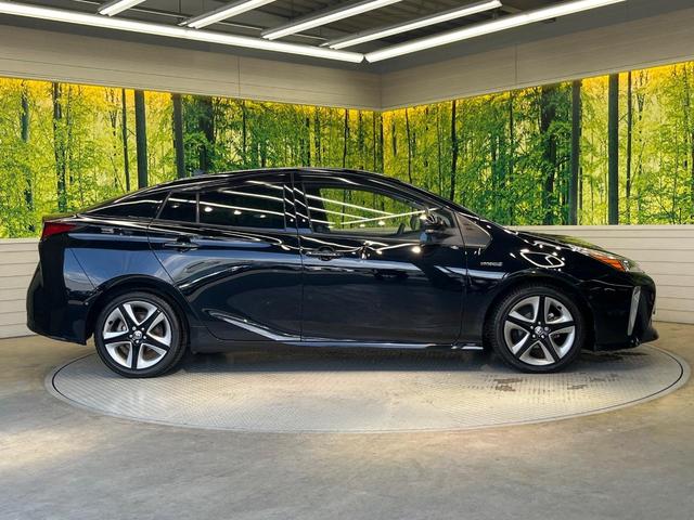 プリウス Ａツーリングセレクション　純正ＳＤナビ　バックカメラ　衝突被害軽減システム　レーダークルーズ　禁煙車　ハーフレザーシート　パワーシート　ドラレコ　コーナーセンサー　スマートキー　ＬＥＤヘッド　ビルトインＥＴＣ（27枚目）