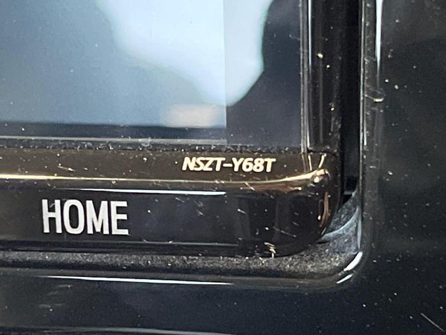 プリウス Ａツーリングセレクション　純正ＳＤナビ　バックカメラ　衝突被害軽減システム　レーダークルーズ　禁煙車　ハーフレザーシート　パワーシート　ドラレコ　コーナーセンサー　スマートキー　ＬＥＤヘッド　ビルトインＥＴＣ（35枚目）