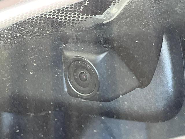 プリウス Ａツーリングセレクション　純正ＳＤナビ　バックカメラ　衝突被害軽減システム　レーダークルーズ　禁煙車　ハーフレザーシート　パワーシート　ドラレコ　コーナーセンサー　スマートキー　ＬＥＤヘッド　ビルトインＥＴＣ（38枚目）