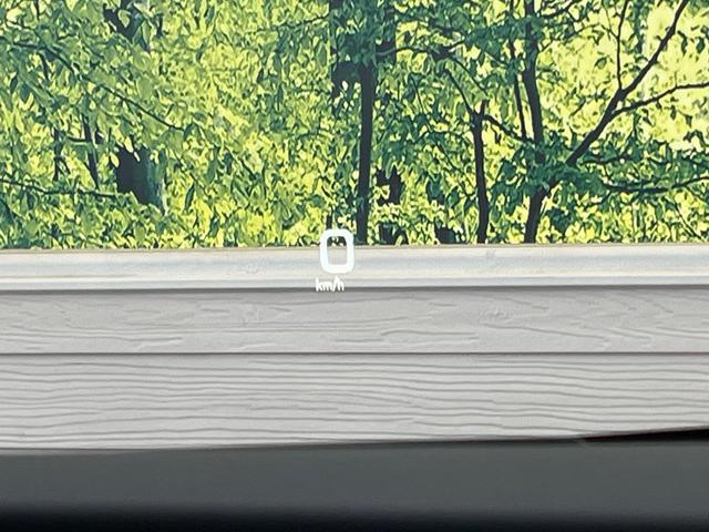 プリウス Ａツーリングセレクション　純正ＳＤナビ　バックカメラ　衝突被害軽減システム　レーダークルーズ　禁煙車　ハーフレザーシート　パワーシート　ドラレコ　コーナーセンサー　スマートキー　ＬＥＤヘッド　ビルトインＥＴＣ（72枚目）