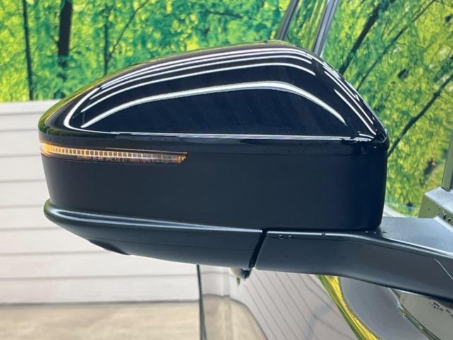 プリウス Ｚ　全周囲カメラ　１００Ｖ電源　衝突被害軽減システム　レーダークルーズ　禁煙車　電動リアゲート　ハーフレザーシート　前席シートエアコン　パワーシート　コーナーセンサー　スマートキー　ＬＥＤヘッド（29枚目）