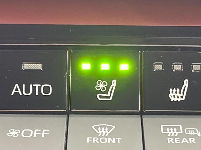 プリウス Ｚ　全周囲カメラ　１００Ｖ電源　衝突被害軽減システム　レーダークルーズ　禁煙車　電動リアゲート　ハーフレザーシート　前席シートエアコン　パワーシート　コーナーセンサー　スマートキー　ＬＥＤヘッド（44枚目）