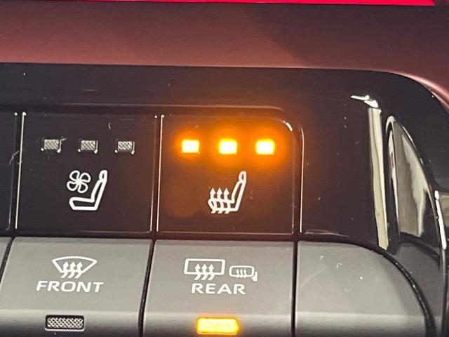 プリウス Ｚ　全周囲カメラ　１００Ｖ電源　衝突被害軽減システム　レーダークルーズ　禁煙車　電動リアゲート　ハーフレザーシート　前席シートエアコン　パワーシート　コーナーセンサー　スマートキー　ＬＥＤヘッド（45枚目）