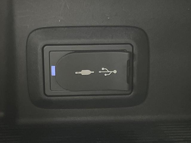 ハリアーハイブリッド Ｚ　レザーパッケージ　全周囲カメラ　ＪＢＬサウンド　衝突被害軽減システム　レーダークルーズ　禁煙車　電動リアゲート　レザーシート　前席シートエアコン　ドラレコ　コーナーセンサー　スマートキー　ＬＥＤヘッド　ＥＴＣ２．０（63枚目）