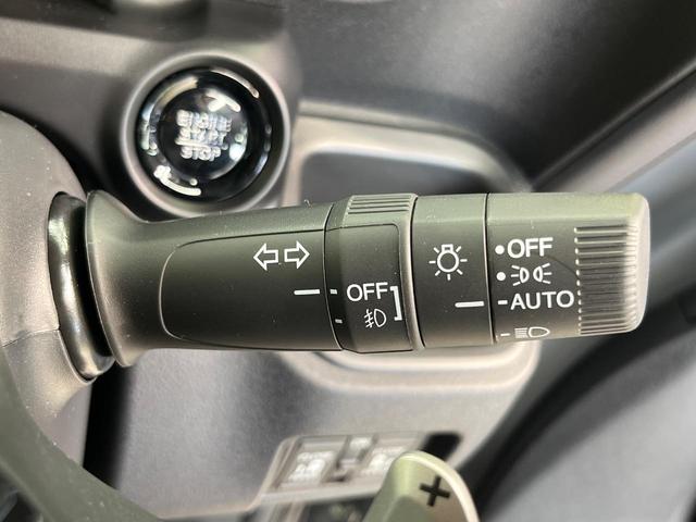 Ｎ－ＢＯＸカスタム ターボコーディネートスタイル　届出済未使用車　両側電動ドア　衝突被害軽減システム　ハーフレザーシート　コーナーセンサー　スマートキー　ＬＥＤヘッド　純正１５インチアルミ　オートハイビーム　車線逸脱警報　オートライト（61枚目）