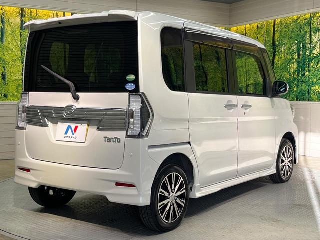 タント カスタムＸ　トップエディションＳＡＩＩＩ　電動スライド　ナビ　バックカメラ　スマートアシスト　禁煙車　ハーフレザーシート　シートヒーター　コーナーセンサー　スマートキー　ＬＥＤヘッド　ＥＴＣ　オートマチックハイビーム　車線逸脱警報（17枚目）