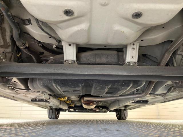 タント カスタムＸ　トップエディションＳＡＩＩＩ　電動スライド　ナビ　バックカメラ　スマートアシスト　禁煙車　ハーフレザーシート　シートヒーター　コーナーセンサー　スマートキー　ＬＥＤヘッド　ＥＴＣ　オートマチックハイビーム　車線逸脱警報（19枚目）