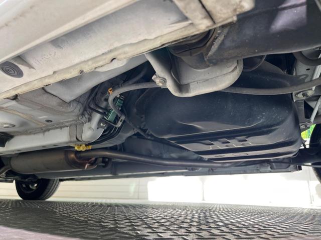 タント カスタムＸ　トップエディションＳＡＩＩＩ　電動スライド　ナビ　バックカメラ　スマートアシスト　禁煙車　ハーフレザーシート　シートヒーター　コーナーセンサー　スマートキー　ＬＥＤヘッド　ＥＴＣ　オートマチックハイビーム　車線逸脱警報（22枚目）