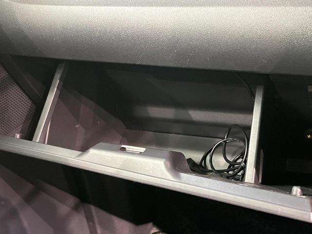 タント カスタムＸ　トップエディションＳＡＩＩＩ　電動スライド　ナビ　バックカメラ　スマートアシスト　禁煙車　ハーフレザーシート　シートヒーター　コーナーセンサー　スマートキー　ＬＥＤヘッド　ＥＴＣ　オートマチックハイビーム　車線逸脱警報（51枚目）