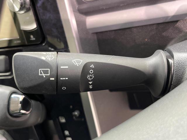 タント カスタムＸ　トップエディションＳＡＩＩＩ　電動スライド　ナビ　バックカメラ　スマートアシスト　禁煙車　ハーフレザーシート　シートヒーター　コーナーセンサー　スマートキー　ＬＥＤヘッド　ＥＴＣ　オートマチックハイビーム　車線逸脱警報（61枚目）