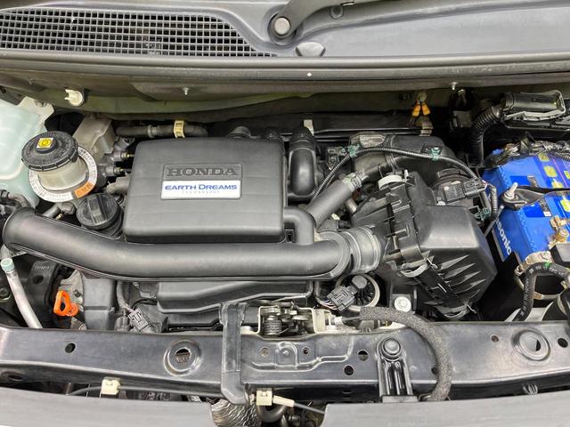 Ｎ－ＢＯＸ Ｇホンダセンシング　バックカメラ　衝突被害軽減システム　レーダークルーズ　禁煙車　コーナーセンサー　スマートキー　ＬＥＤヘッド　ビルトインＥＴＣ　オートハイビーム　車線逸脱警報　オートライト　オートエアコン（18枚目）