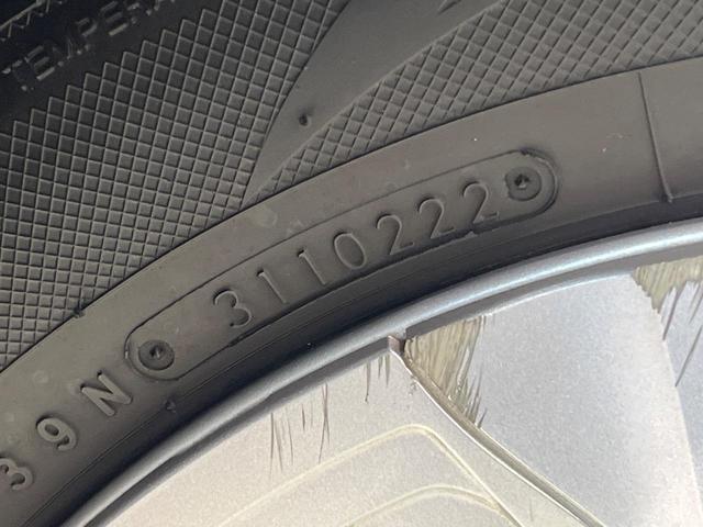 プリウス S SDナビ バックカメラ プリクラッシュセーフティ レーダークルーズ 禁煙車 コーナーセンサー スマートキー レーンキープ LEDヘッド ETC オートマチックハイビーム 車線逸脱警報(32枚目)