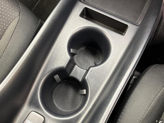 プリウス S SDナビ バックカメラ プリクラッシュセーフティ レーダークルーズ 禁煙車 コーナーセンサー スマートキー レーンキープ LEDヘッド ETC オートマチックハイビーム 車線逸脱警報(61枚目)