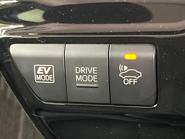 プリウス S SDナビ バックカメラ 衝突被害軽減システム レーダークルーズ 禁煙車 コーナーセンサー スマートキー LEDヘッド ビルトインETC 純正15インチアルミ 車線逸脱警報 オートライト(44枚目)