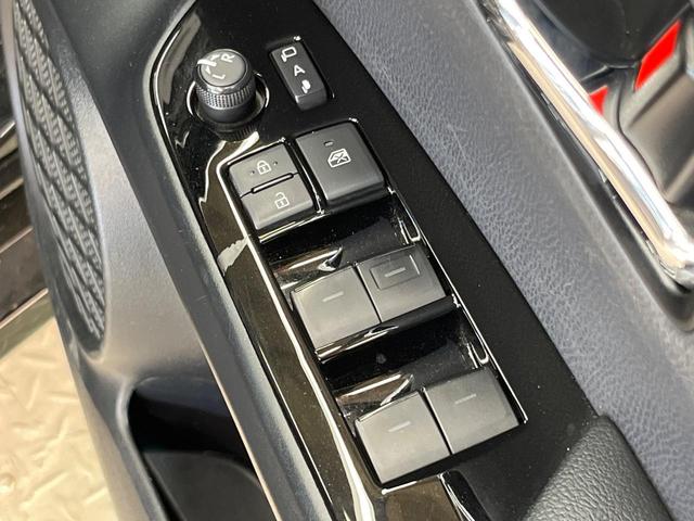 プリウス S SDナビ バックカメラ 衝突被害軽減システム レーダークルーズ 禁煙車 コーナーセンサー スマートキー LEDヘッド ビルトインETC 純正15インチアルミ 車線逸脱警報 オートライト(50枚目)