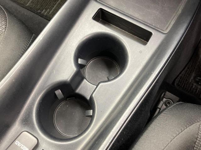 プリウス S SDナビ バックカメラ 衝突被害軽減システム レーダークルーズ 禁煙車 コーナーセンサー スマートキー LEDヘッド ビルトインETC 純正15インチアルミ 車線逸脱警報 オートライト(66枚目)