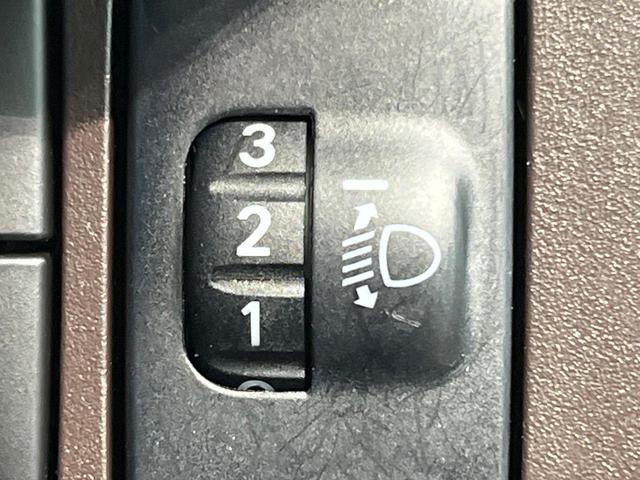 ルーミー Ｇ　Ｓ　両側電動スライドドア　純正ＳＤナビ　バックカメラ　衝突被害軽減システム　禁煙車　ドラレコ　スマートキー　ビルトインＥＴＣ　クルコン　オートライト　オートエアコン　Ｂｌｕｅｔｏｏｔｈ　ＣＤ　地デジ（48枚目）