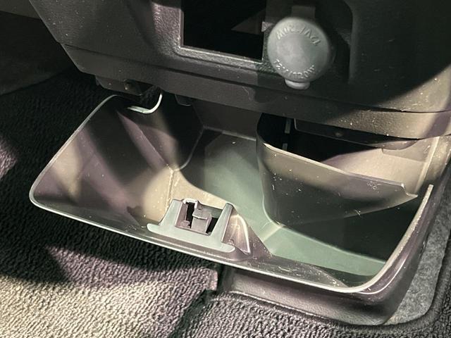 スペーシア Gリミテッド ナビ 電動スライドドア 衝突被害軽減システム シートヒーター スマートキー 純正14インチアルミ オートエアコン CD DVD再生 アイドリングストップ 盗難防止装置 衝突安全ボディ(62枚目)