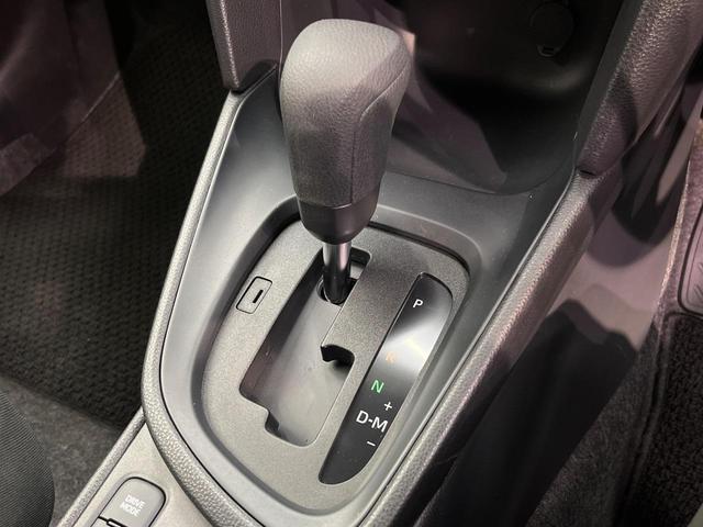 ヤリスクロス Ｘ　ＳＤナビ　バックカメラ　衝突被害軽減システム　レーダークルーズ　禁煙車　ドラレコ　コーナーセンサー　スマートキー　ＥＴＣ　オートハイビーム　車線逸脱警報　オートライト　Ｂｌｕｅｔｏｏｔｈ　フルセグ（35枚目）