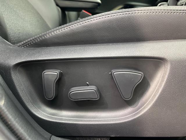 ヤリスクロス Ｚ　全周囲カメラ　８型ディスプレイオーディオ　衝突被害軽減システム　レーダークルーズ　禁煙車　ハーフレザーシート　パワーシート　ドラレコ　コーナーセンサー　スマートキー　ＬＥＤヘッド　ビルトインＥＴＣ（7枚目）