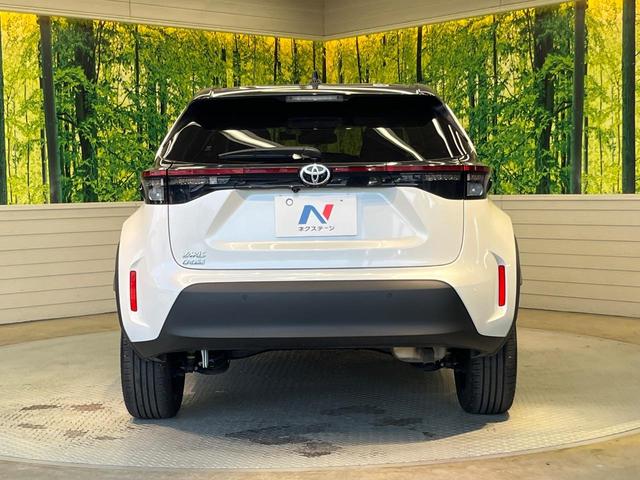 ヤリスクロス Ｚ　全周囲カメラ　８型ディスプレイオーディオ　衝突被害軽減システム　レーダークルーズ　禁煙車　ハーフレザーシート　パワーシート　ドラレコ　コーナーセンサー　スマートキー　ＬＥＤヘッド　ビルトインＥＴＣ（15枚目）