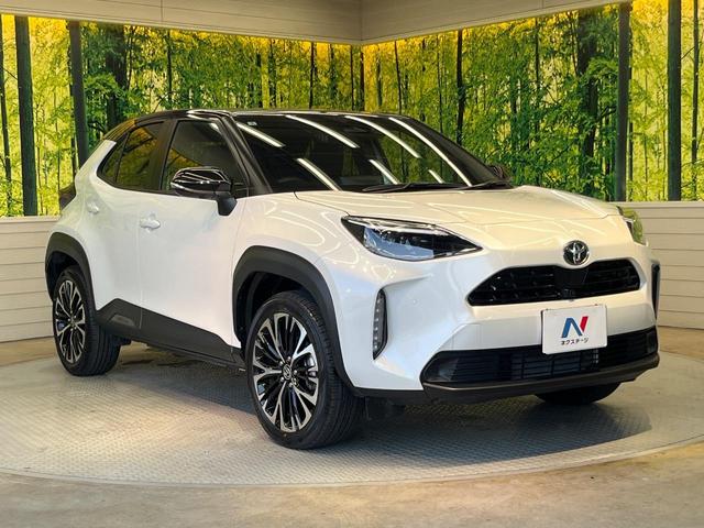 ヤリスクロス Ｚ　全周囲カメラ　８型ディスプレイオーディオ　衝突被害軽減システム　レーダークルーズ　禁煙車　ハーフレザーシート　パワーシート　ドラレコ　コーナーセンサー　スマートキー　ＬＥＤヘッド　ビルトインＥＴＣ（16枚目）