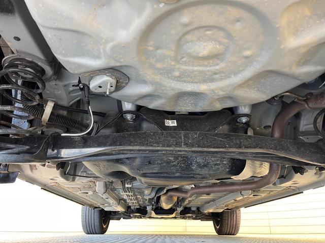 ヤリスクロス Ｚ　全周囲カメラ　８型ディスプレイオーディオ　衝突被害軽減システム　レーダークルーズ　禁煙車　ハーフレザーシート　パワーシート　ドラレコ　コーナーセンサー　スマートキー　ＬＥＤヘッド　ビルトインＥＴＣ（19枚目）