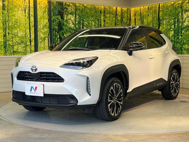 ヤリスクロス Ｚ　全周囲カメラ　８型ディスプレイオーディオ　衝突被害軽減システム　レーダークルーズ　禁煙車　ハーフレザーシート　パワーシート　ドラレコ　コーナーセンサー　スマートキー　ＬＥＤヘッド　ビルトインＥＴＣ（24枚目）