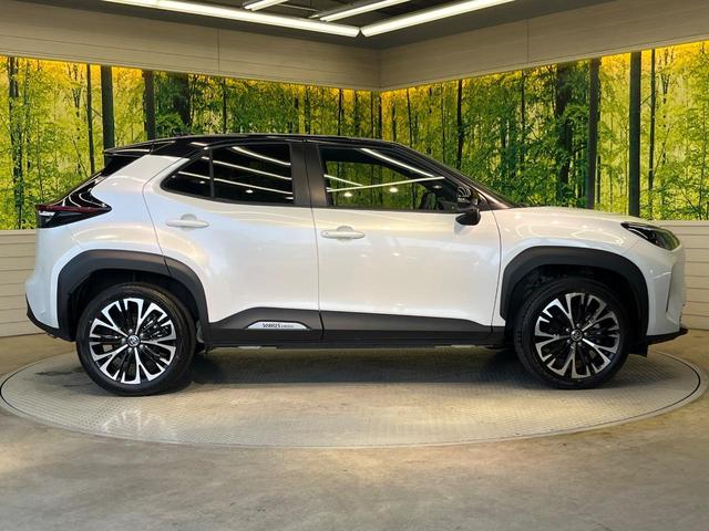 ヤリスクロス Ｚ　全周囲カメラ　８型ディスプレイオーディオ　衝突被害軽減システム　レーダークルーズ　禁煙車　ハーフレザーシート　パワーシート　ドラレコ　コーナーセンサー　スマートキー　ＬＥＤヘッド　ビルトインＥＴＣ（26枚目）