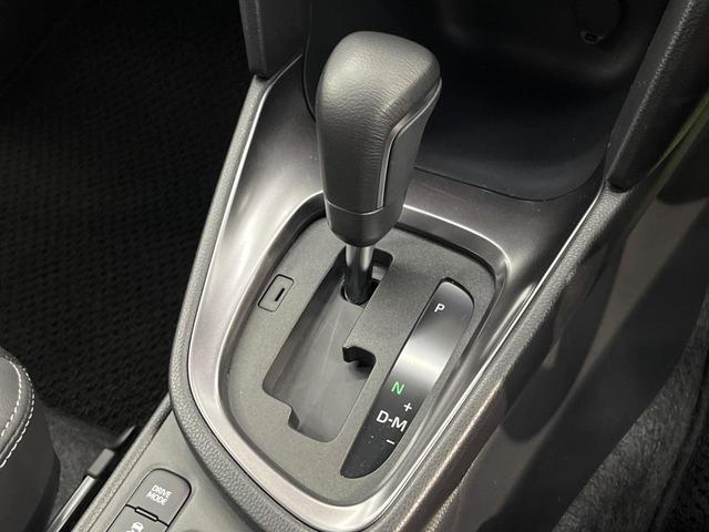 ヤリスクロス Ｚ　全周囲カメラ　８型ディスプレイオーディオ　衝突被害軽減システム　レーダークルーズ　禁煙車　ハーフレザーシート　パワーシート　ドラレコ　コーナーセンサー　スマートキー　ＬＥＤヘッド　ビルトインＥＴＣ（36枚目）