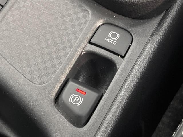 ヤリスクロス Ｚ　全周囲カメラ　８型ディスプレイオーディオ　衝突被害軽減システム　レーダークルーズ　禁煙車　ハーフレザーシート　パワーシート　ドラレコ　コーナーセンサー　スマートキー　ＬＥＤヘッド　ビルトインＥＴＣ（48枚目）