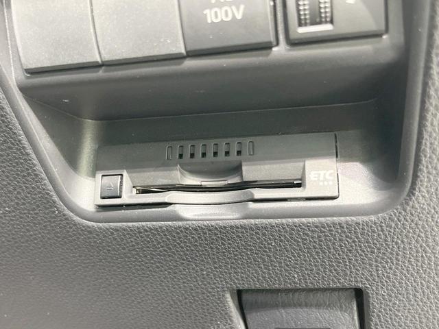 アクア G 全周囲カメラ プリクラッシュセーフティ レーダークルーズ 禁煙車 コーナーセンサー スマートキー LEDヘッド 10.5インチディスプレイオーディオ ETC オートマチックハイビーム 車線逸脱警報(6枚目)