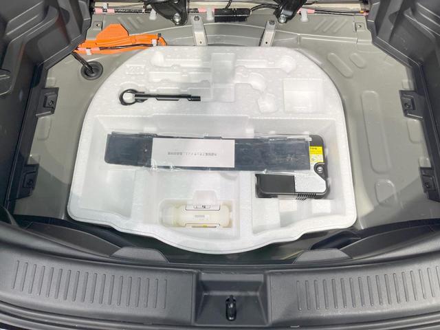 アクア G 全周囲カメラ プリクラッシュセーフティ レーダークルーズ 禁煙車 コーナーセンサー スマートキー LEDヘッド 10.5インチディスプレイオーディオ ETC オートマチックハイビーム 車線逸脱警報(50枚目)