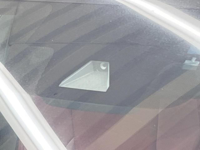 IS IS200t Fスポーツ サンルーフ 純正SDナビ バックカメラ 衝突被害軽減システム レーダークルーズ 禁煙車 ハーフレザーシート ドラレコ コーナーセンサー スマートキー LEDヘッド ETC2.0 純正18インチアルミ(35枚目)