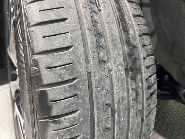 ヤリスクロス ハイブリッドZ 全周囲カメラ 衝突被害軽減システム レーダークルーズ 禁煙車 ハーフレザーシート パワーシート ドラレコ コーナーセンサー スマートキー LEDヘッド ビルトインETC 純正18インチアルミ(32枚目)